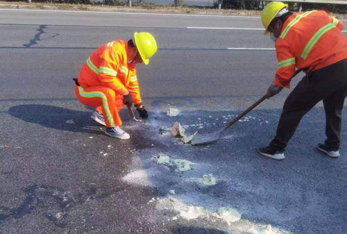 郓城公路下沉注浆加固